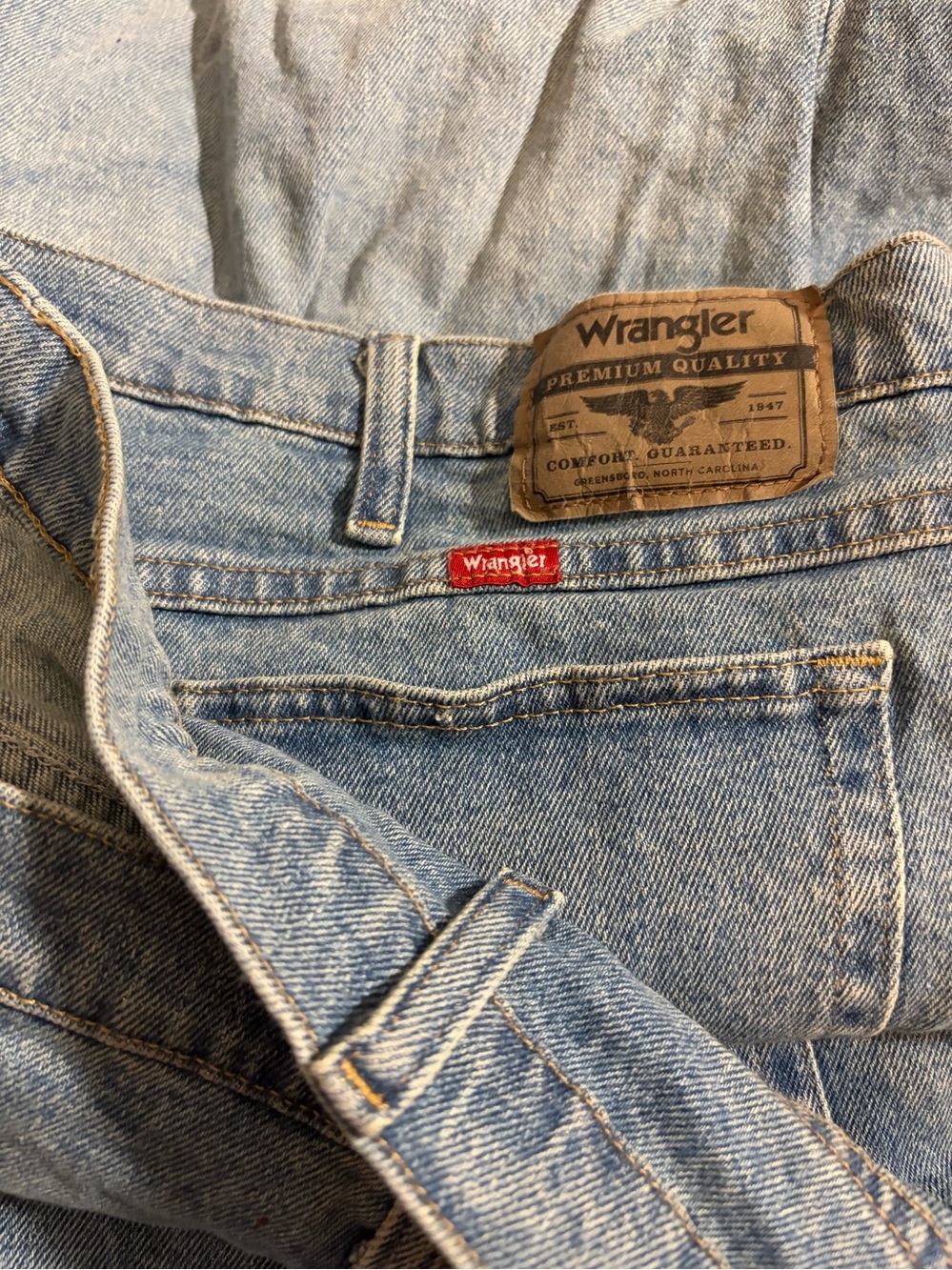 Wrangler Light Blue Relaxed Fit Men’s Jeans